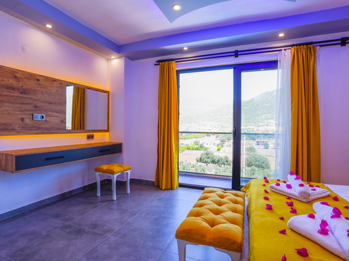  gece  -  Kasım
  | Kaş Bayındır'da Doğa Manzaralı, Korunaklı Muhafazakar Villa